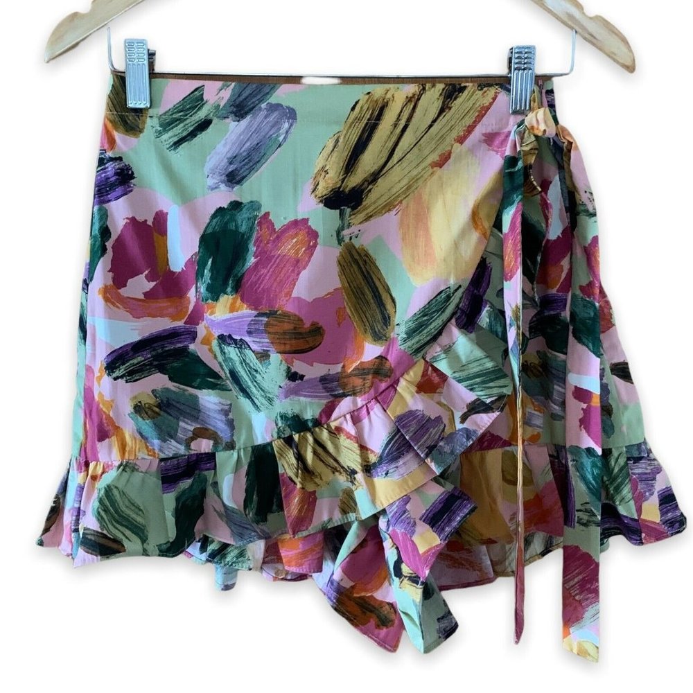 ZARA  Wrap Mini Skort Shorts Ruffle Tiered Multicolor Abstract Print Size Small